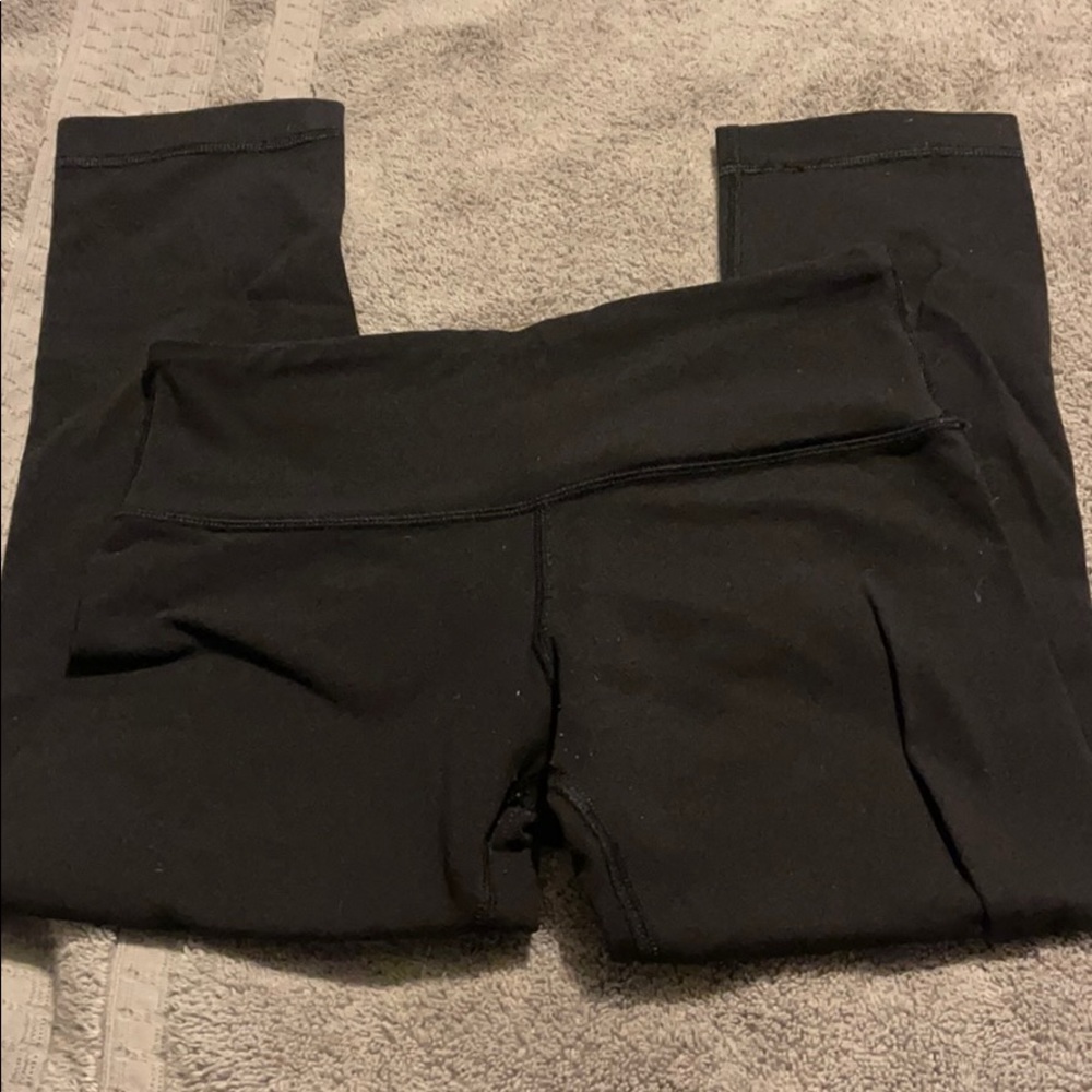 Lululemon capris